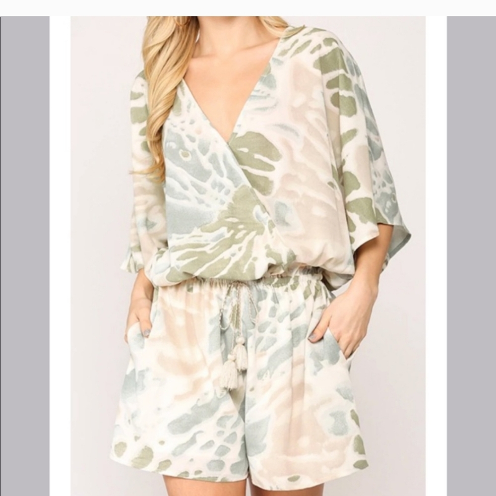 Women’s Printed V-Neck Romper in Sage Multi